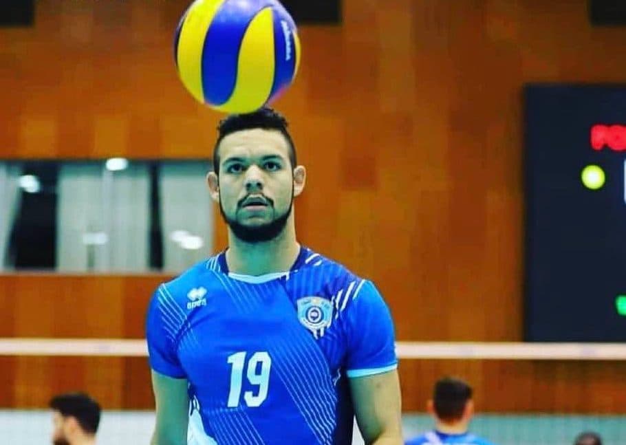 ویلنر ریواس، کاپیتان والیبال ونزوئلا، پس از زلزله مفقود شد