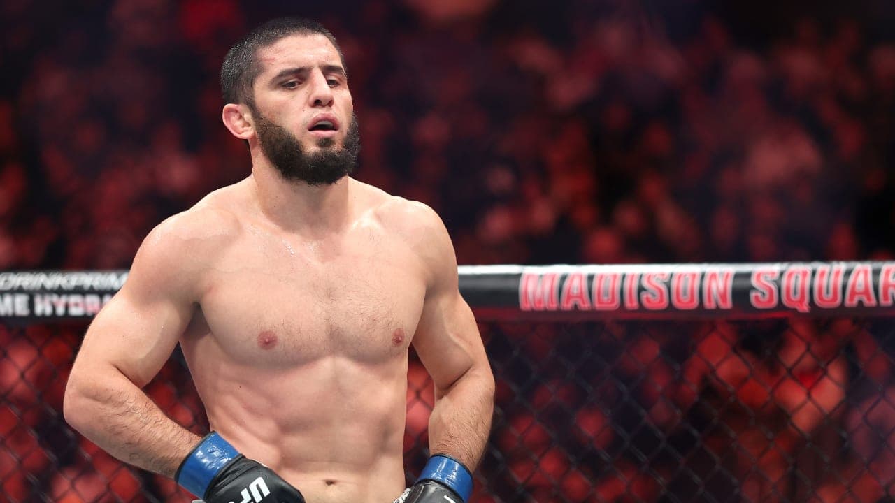 اسلام ماخاچف مبارزه کشتی خارج از UFC را رد کرد