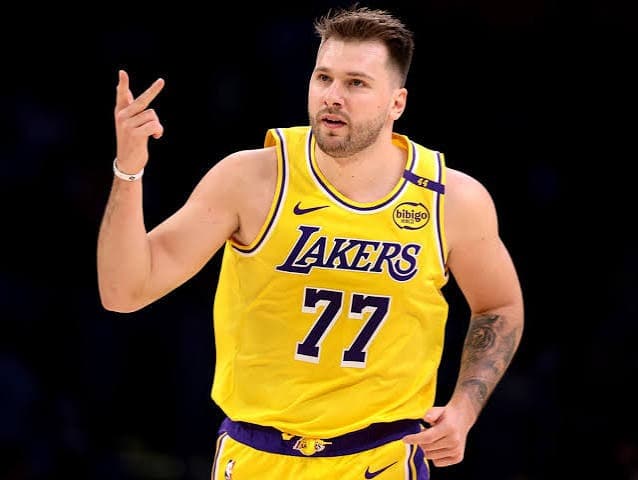 لوکا دانچیچ چهره اصلی لیکرز در تعطیلات NBA