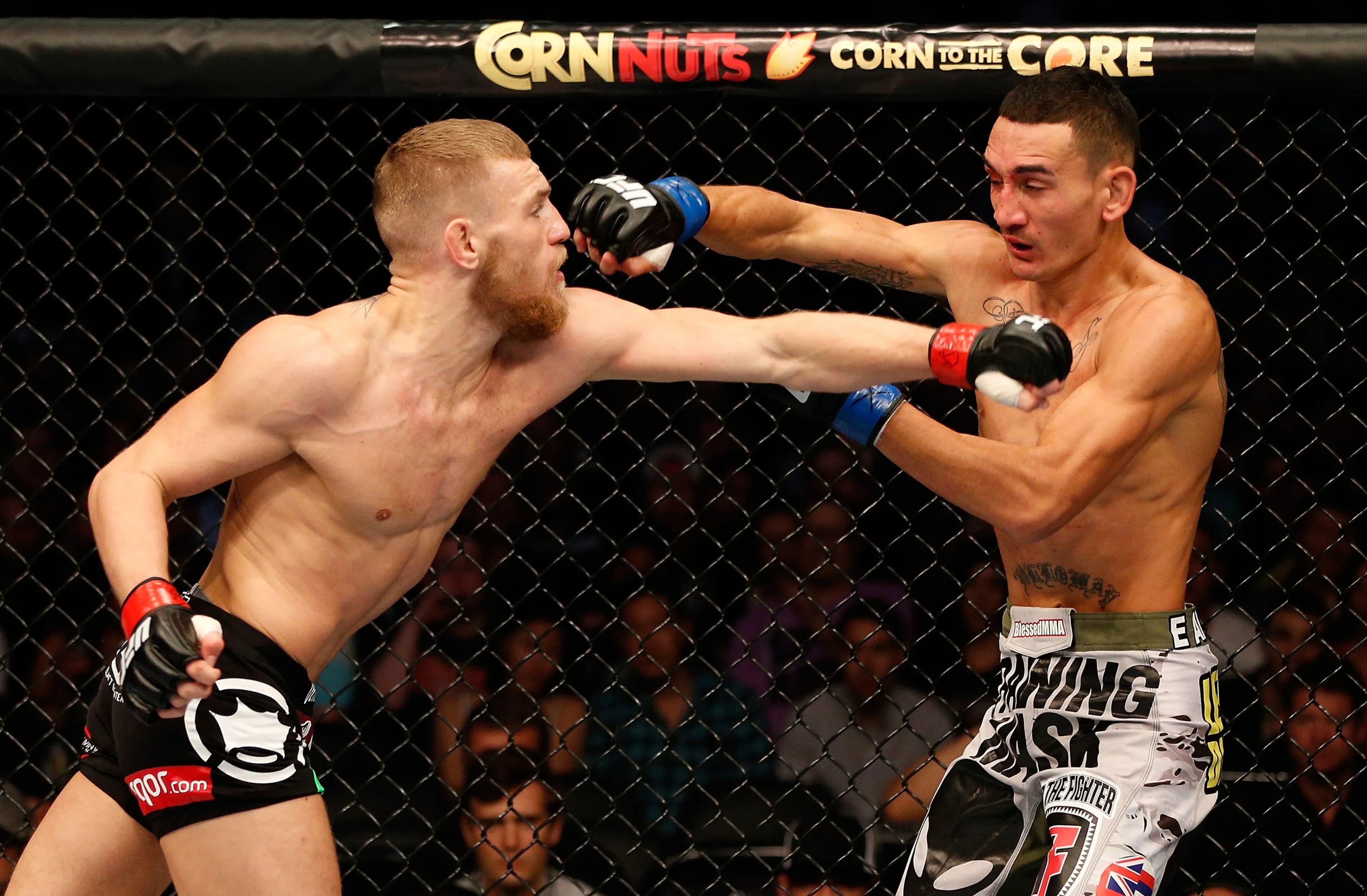 مکگرگور و هالووی؛ رویارویی دوباره در UFC 329 لاسوگاس